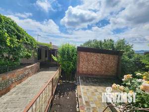 Дом 104м², 2-этажный, участок 7 сот.