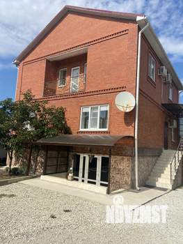 Коттедж 300м², 3-этажный, участок 8 сот.