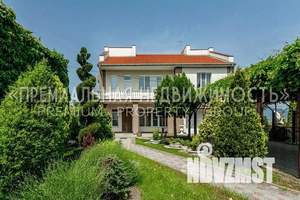 Дом 430м², 3-этажный, участок 14 сот.