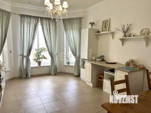 Дом 153м², 2-этажный, участок 5 сот.