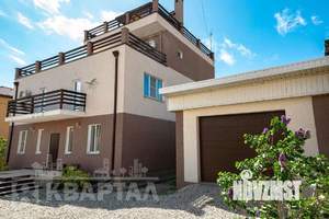 Дом 280м², 2-этажный, участок 8 сот.