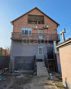 Дом 300м², 3-этажный, участок 5 сот.