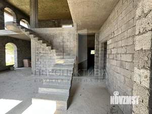 Дом 300м², 2-этажный, участок 5 сот.