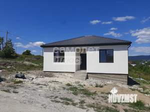 Дом 100м², 1-этажный, участок 4 сот.