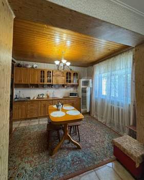 Дом 130м², 2-этажный, участок 6 сот.