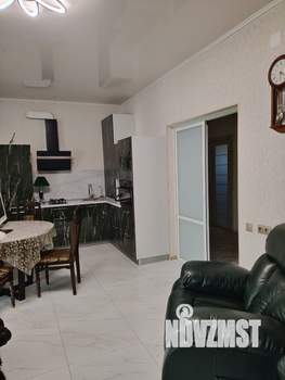 Дом 70м², 2-этажный, участок 10 сот.