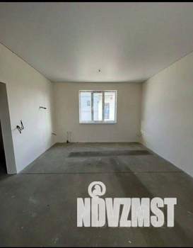 Дом 100м², 2-этажный, участок 4 сот.