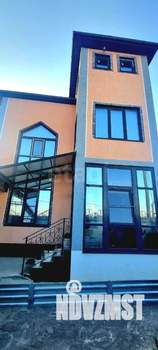 Дом 210м², 3-этажный, участок 4 сот.