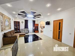 Дом 121м², 2-этажный, участок 6 сот.