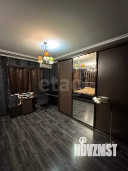 Дом 187м², 3-этажный, участок 3 сот.