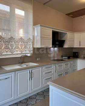 Дом 232м², 2-этажный, участок 6 сот.