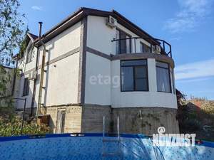 Дом 204м², 2-этажный, участок 8 сот.