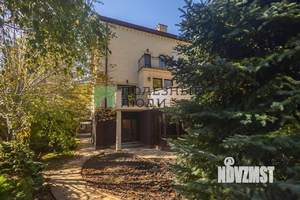 Дом 300м², 4-этажный, участок 5 сот.