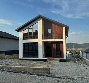 Дом 144м², 2-этажный, участок 3 сот.