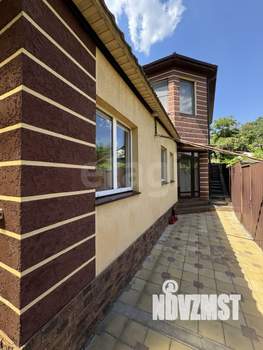 Дом 110м², 2-этажный, участок 4 сот.