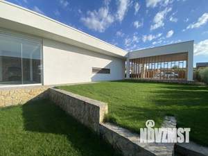 Дом 211м², 2-этажный, участок 10 сот.