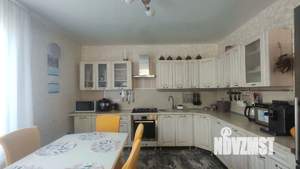 Дом 175м², 2-этажный, участок 5 сот.