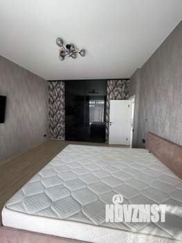 Дом 327м², 3-этажный, участок 5 сот.