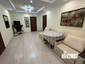 Дом 198м², 2-этажный, участок 11 сот.