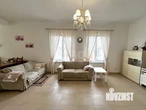 Дом 153м², 2-этажный, участок 5 сот.