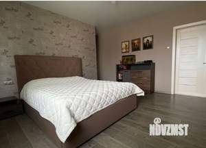 Дом 98м², 2-этажный, участок 8 сот.