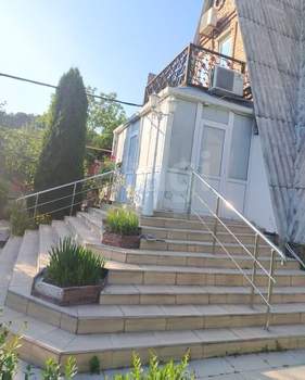 Дом 69м², 3-этажный, участок 7 сот.