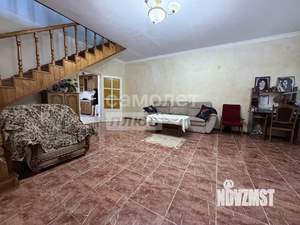 Дом 207м², 2-этажный, участок 3 сот.