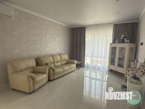 Дом 196м², 2-этажный, участок 3 сот.