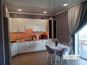 Дом 185м², 2-этажный, участок 8 сот.