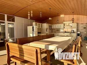 Коттедж 503м², 3-этажный, участок 55 сот.