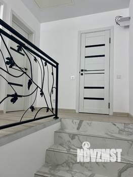 Дом 100м², 2-этажный, участок 3 сот.