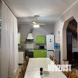 Дом 300м², 3-этажный, участок 5 сот.