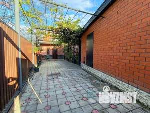 Дом 193м², 3-этажный, участок 5 сот.