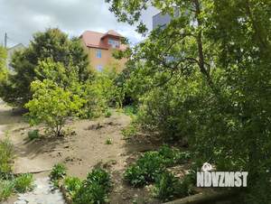 Дом 200м², 3-этажный, участок 8 сот.