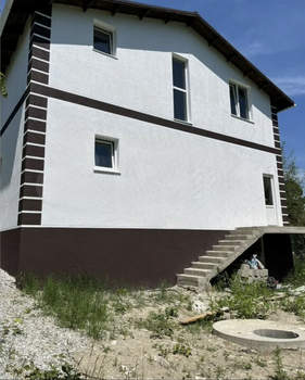 Дом 180м², 2-этажный, участок 5 сот.