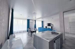 Дом 221м², 1-этажный, участок 6 сот.