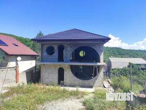 Дом 300м², 2-этажный, участок 5 сот.