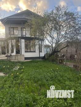 Дом 100м², 2-этажный, участок 3 сот.