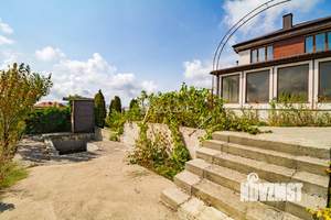 Дом 265м², 2-этажный, участок 6 сот.