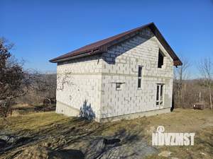 Дом 80м², 2-этажный, участок 6 сот.