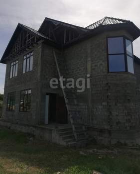 Дом 300м², 2-этажный, участок 10 сот.