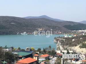 Дом 770м², 3-этажный, участок 10 сот.