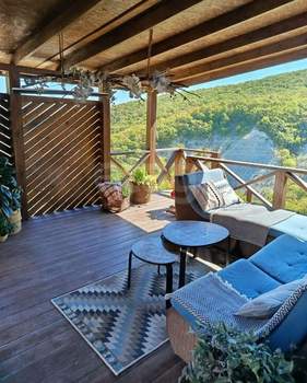 Дом 131м², 131-этажный, участок 11 сот.