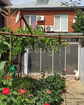 Дом 416м², 2-этажный, участок 6 сот.