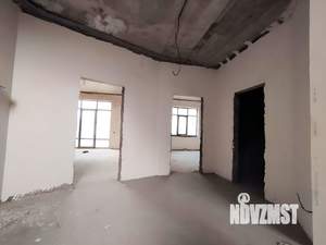 Дом 300м², 3-этажный, участок 5 сот.