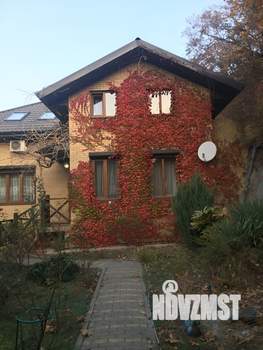 Дом 350м², 3-этажный, участок 17 сот.