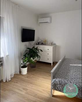 Дом 80м², 2-этажный, участок 3 сот.