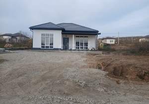 Дом 160м², 1-этажный, участок 6 сот.