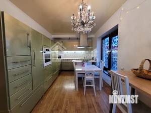 Дом 450м², 3-этажный, участок 3 сот.