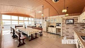 Дом 513м², 3-этажный, участок 6 сот.